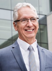Siësta commentator Uitbeelding Jim Dewald | Haskayne School of Business | University of Calgary