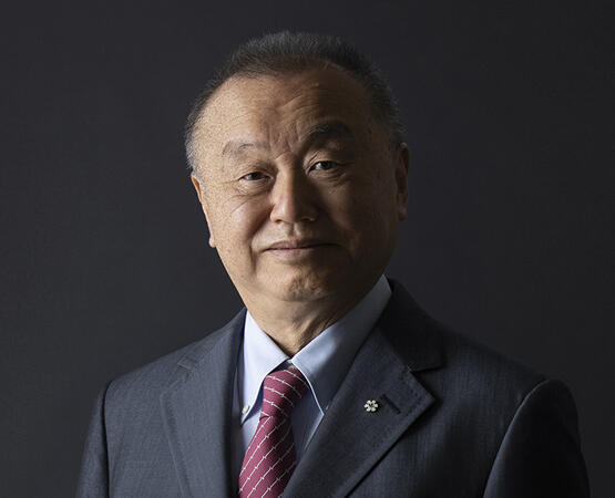 Dr. Chen Fong