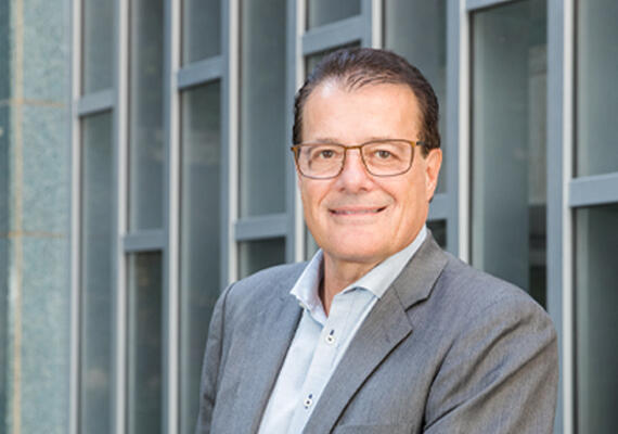 Dr. Michael Giuffre