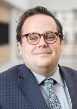 Dr. Justin Weinhardt