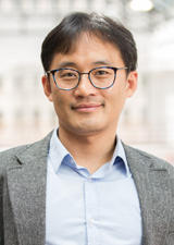 Kyoung Jin Choi